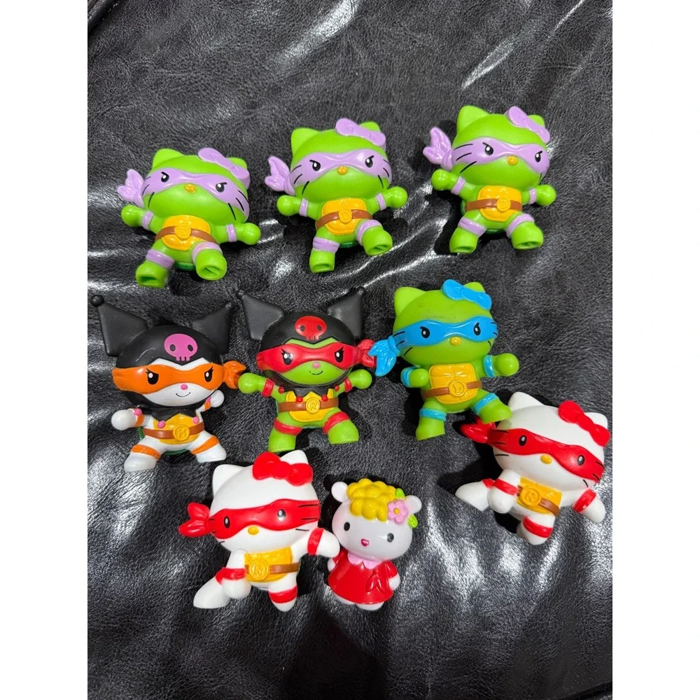 2025‎ Teenage Mutant Ninja Turtles Hello Kitty